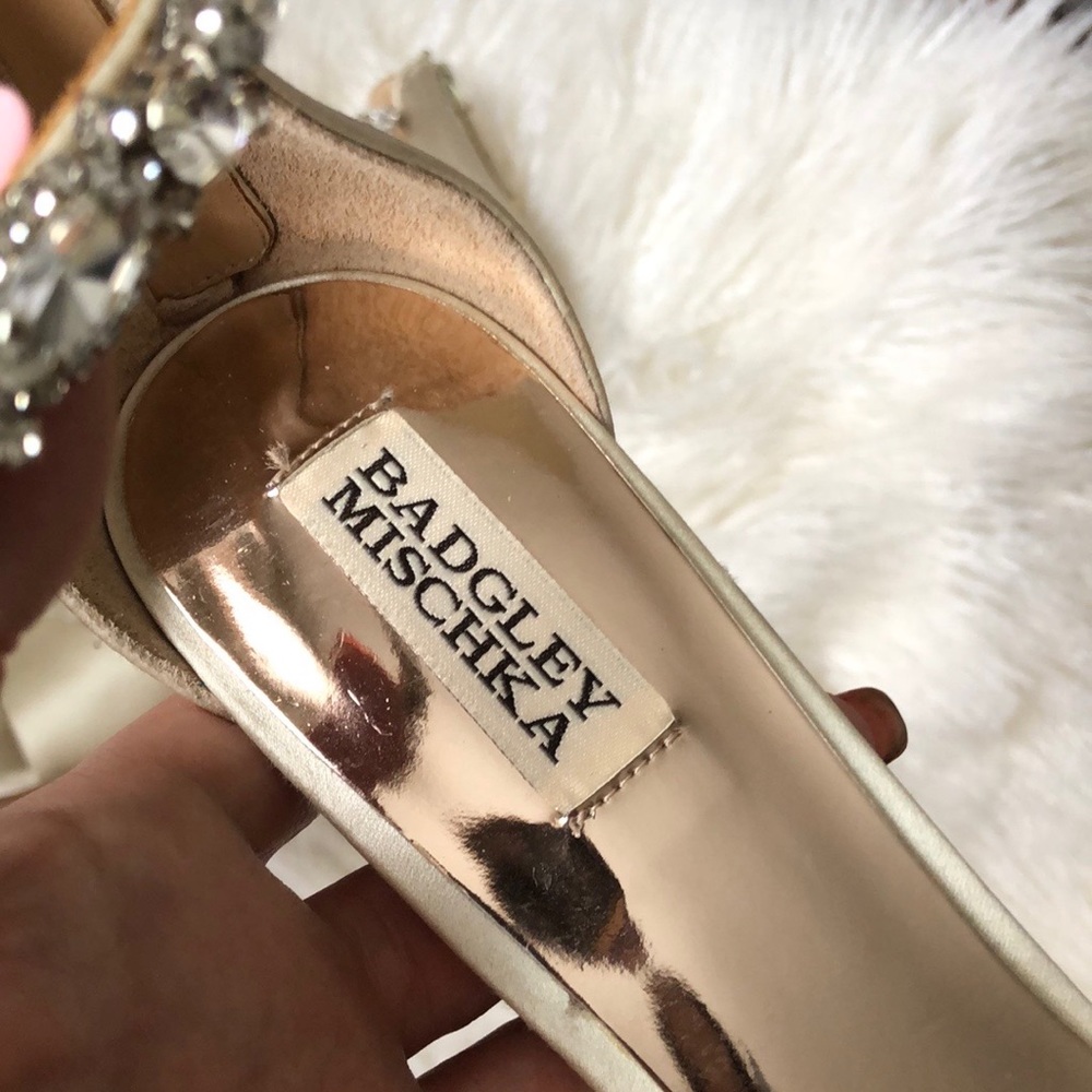 Badgley Mischka Regensia Heels - Picture 7 of 13